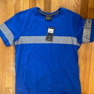 NWT  Mens Level Ten Couture Knit Short Sleeved Royal Blue with Gold T-shirt